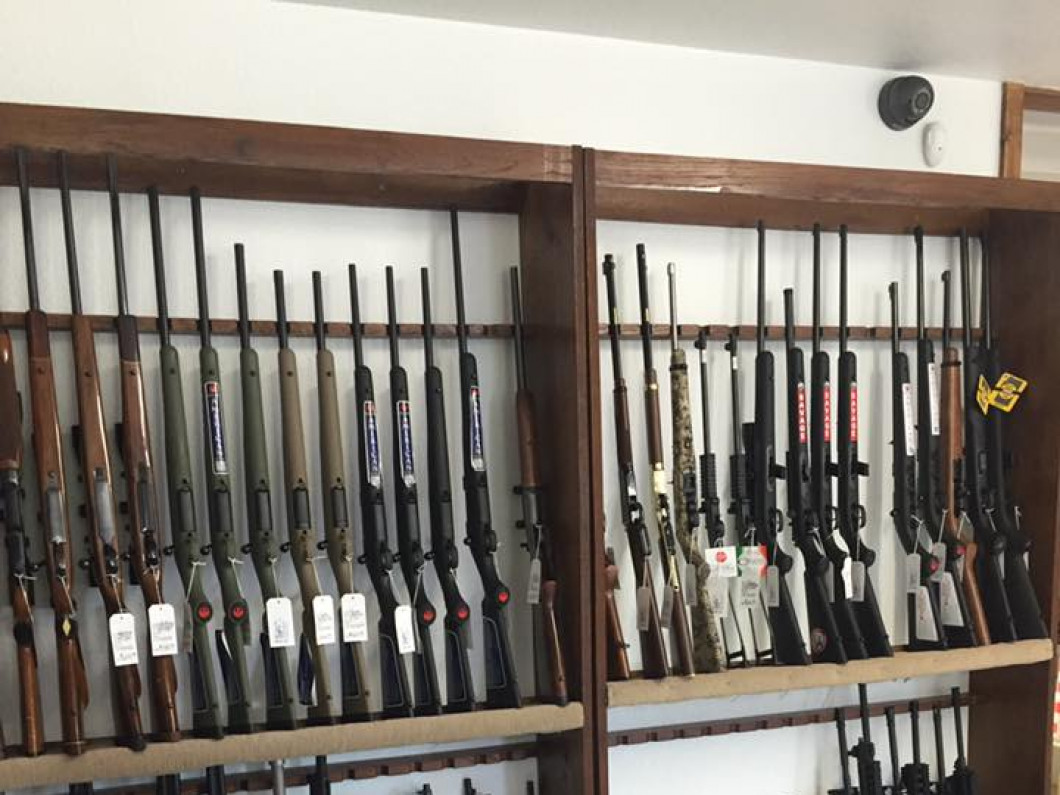 About Broken Bow, OK Rocks Pawn & Gun